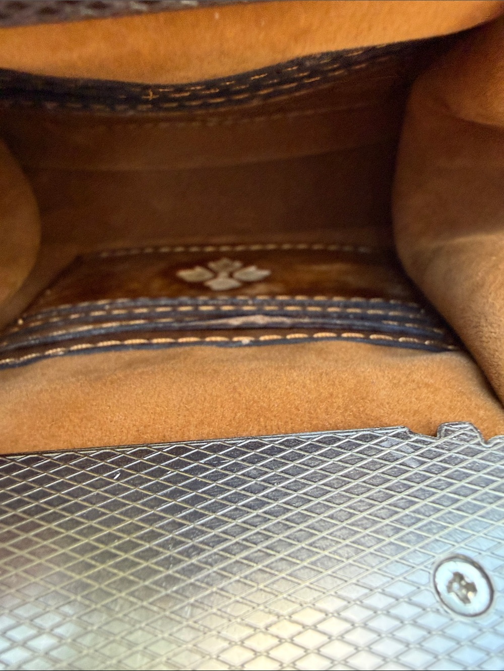 Patricia Nash Sand and Tan Embossed Leather Shoulder Bag with Ornate Metal Frame - Picture 15 of 17